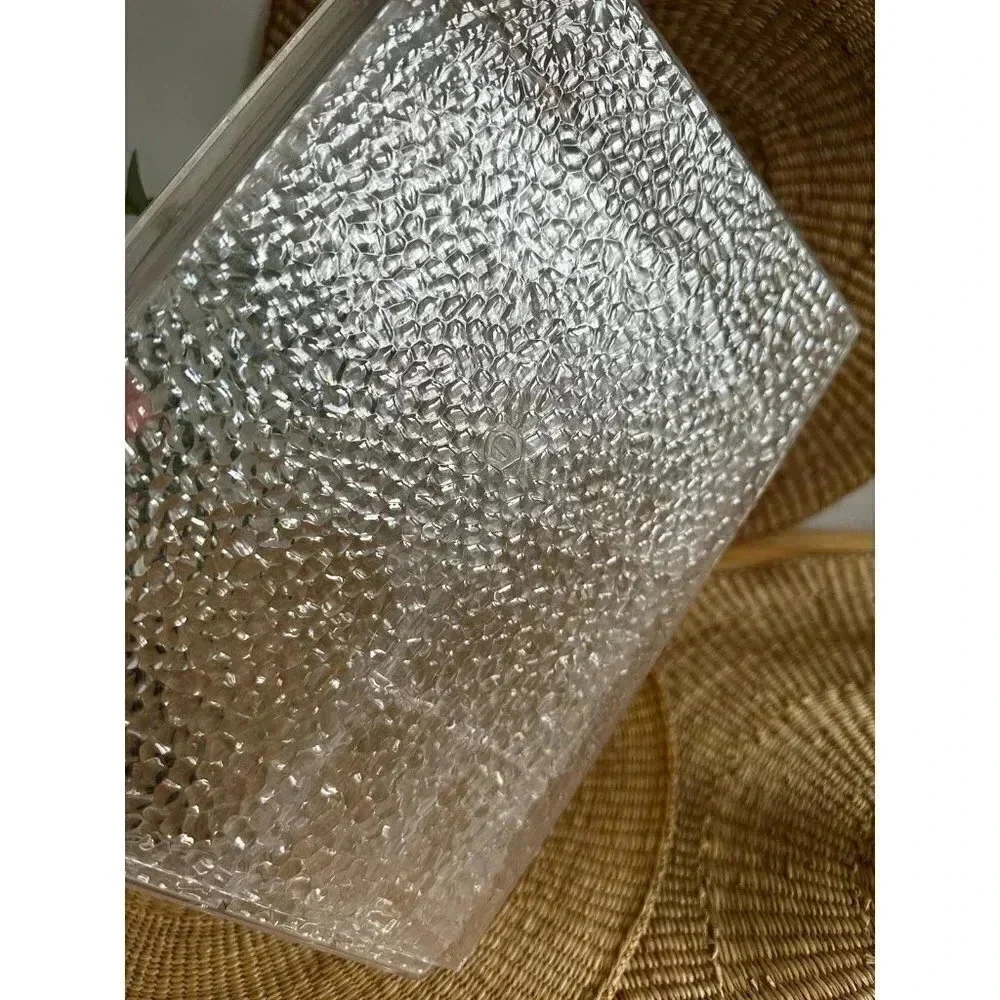 Textured Plastic Organizer
